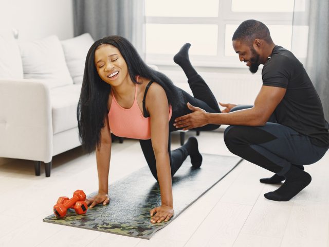Exercices efficaces pour un entraînement complet à domicile